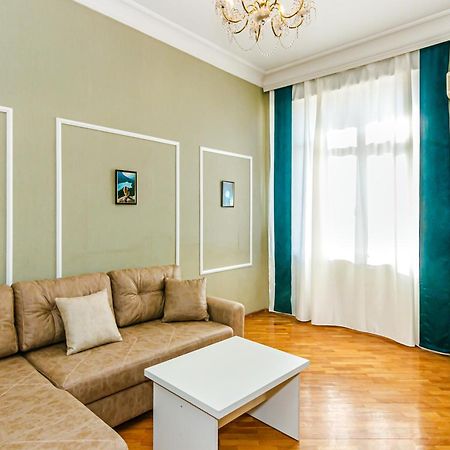 Windy City Apartment Baku Luaran gambar