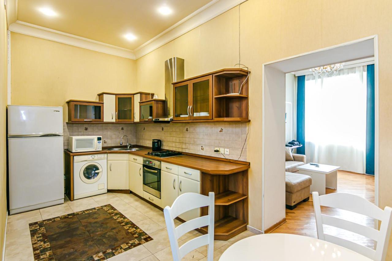Windy City Apartment Baku Luaran gambar